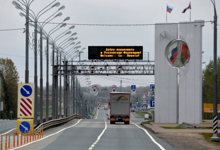 Россия готовится снять запрет на пересечение границы с Белоруссией
