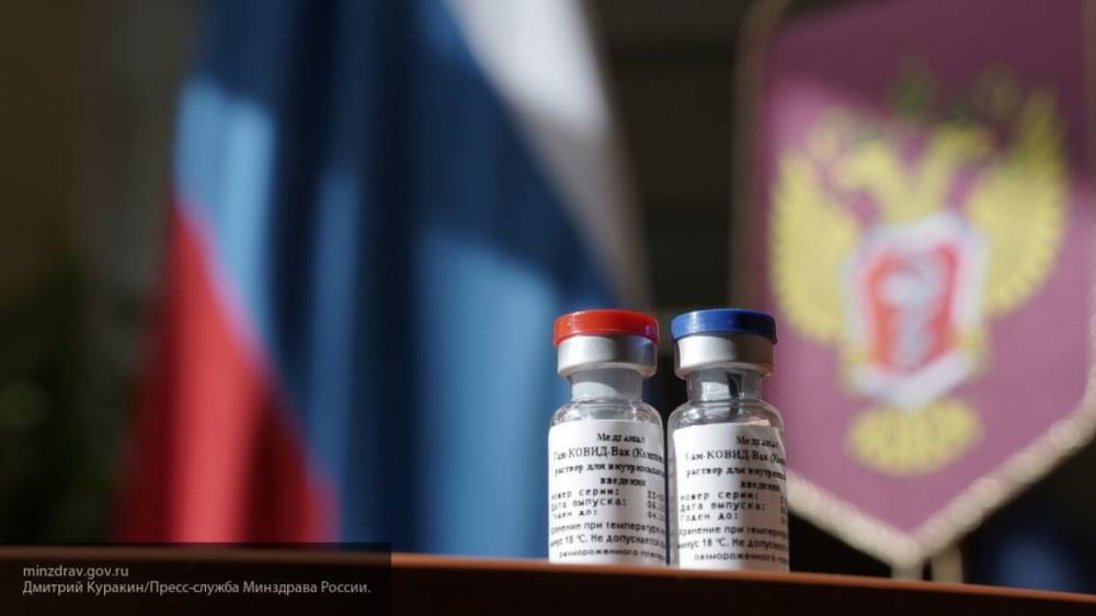 Россиянам рассказали о влиянии вакцины "Спутник V" на иммунитет