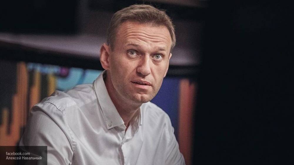 "Откуда эта бутылка?": Манукян прокомментировал вброс Spiegel о Навальном