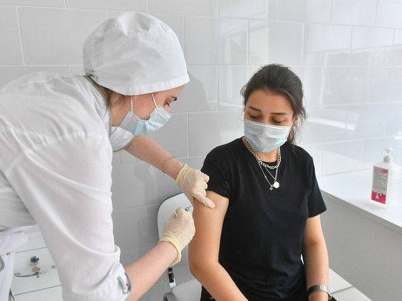 В России разрабатывают пять вакцин против коронавируса