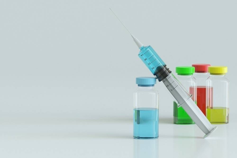 Китай предложил обеспечить страны БРИКС вакциной от COVID-19