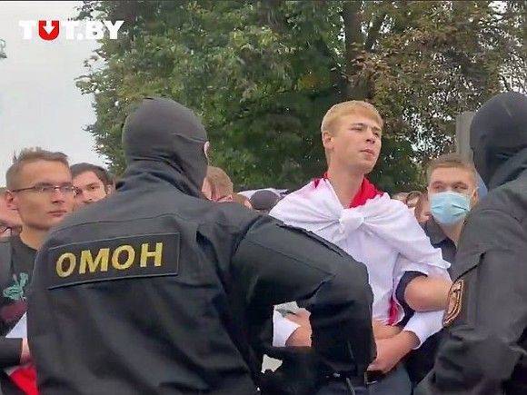 В Белоруссии за сутки задержали более 40 протестующих