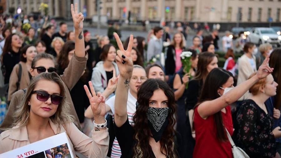В УВД Минска назвали число задержанных на протестах