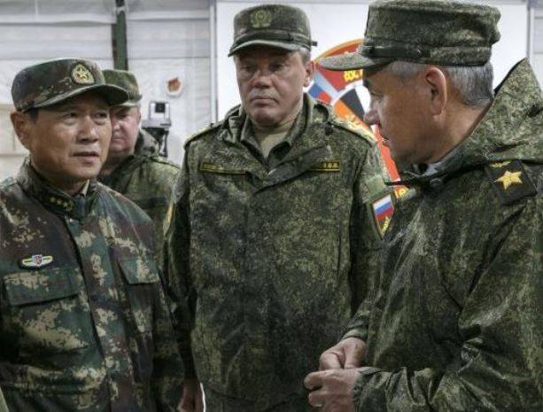 Глава Минобороны РФ поблагодарил китайского коллегу за военно-техническое сотрудничество