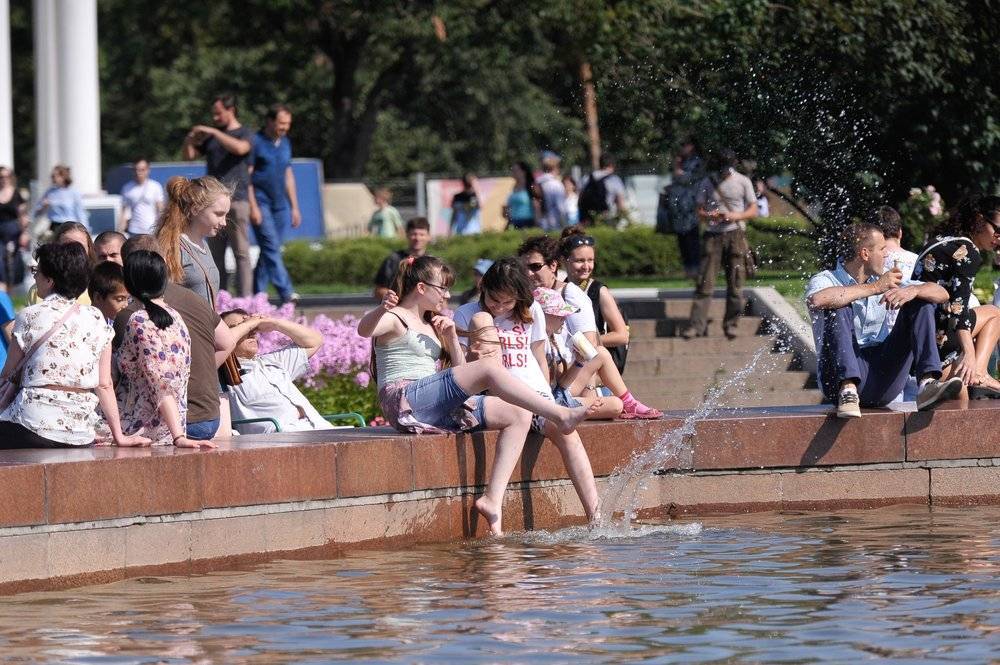 Москву ждет последний теплый день