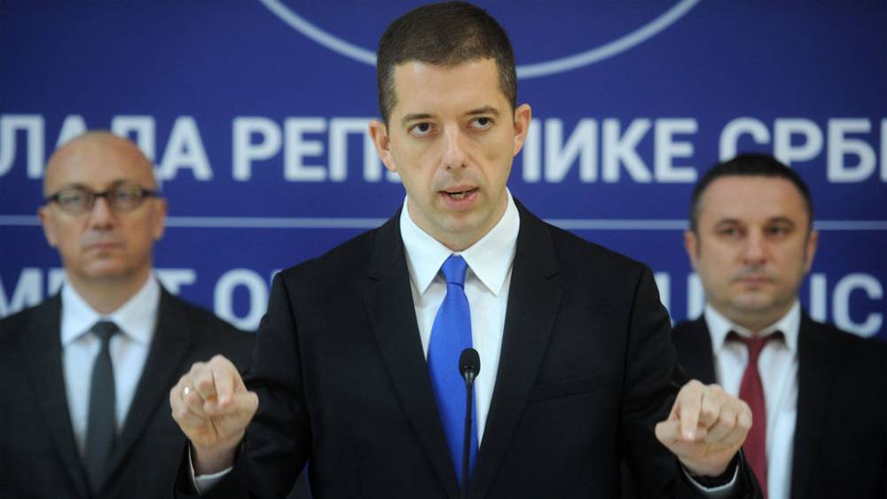 «Руки прочь от сербской демократии!» В Сербии жестко ответили на критику европейского депутата