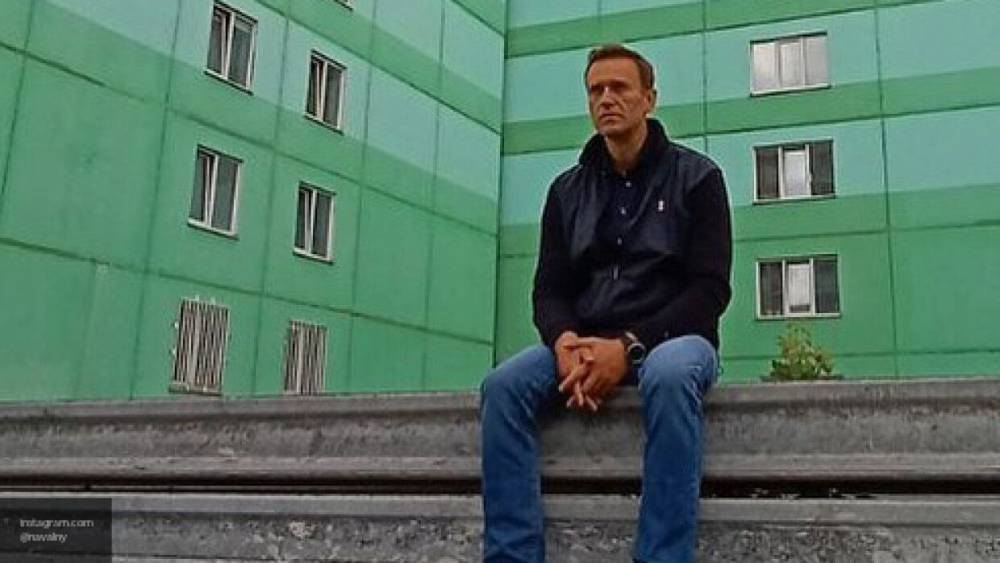 Медики "Шарите" вывели Навального из искусственной комы