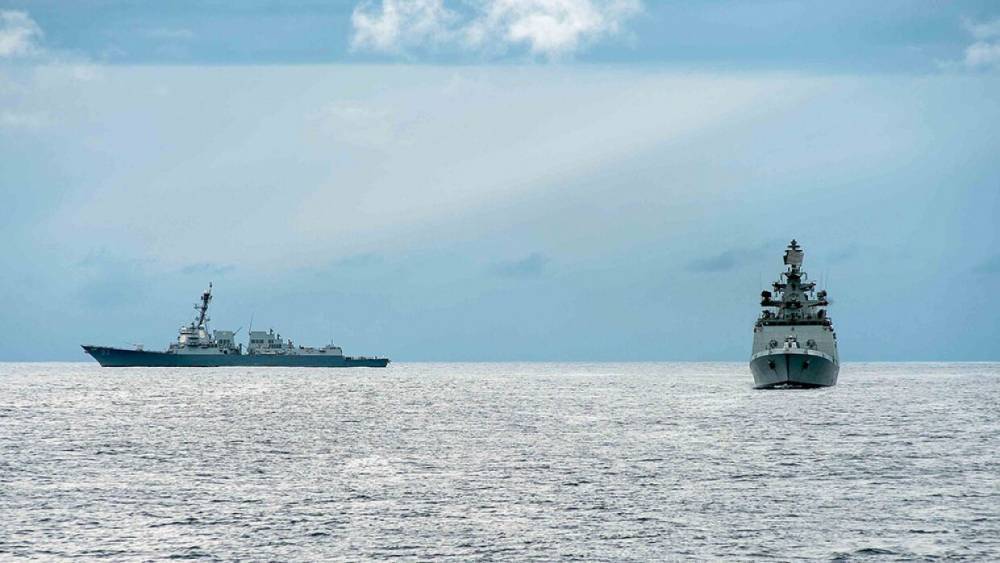 Дандыкин: РФ могла в любой момент «потушить» корабль ВМС Франции в Крыму