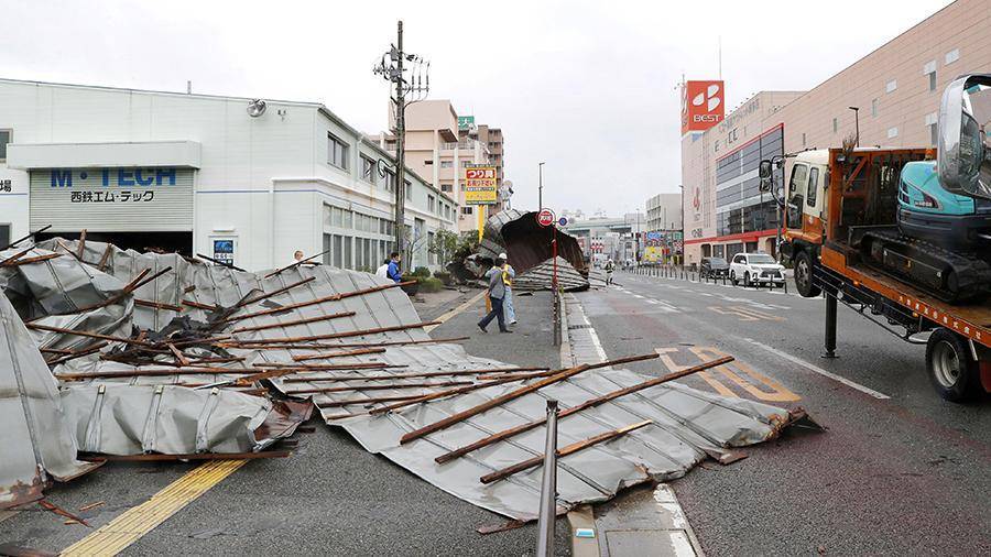 В Японии около 400 тыс. домов остались без света из-за тайфуна «Хайшен»