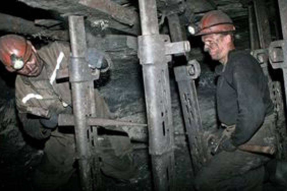 Пятые сутки под землей: в Кривом Роге массово бастуют шахтеры