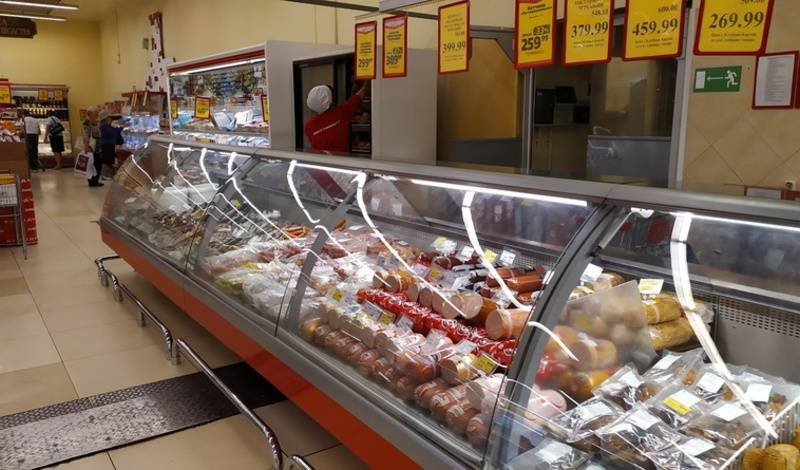 В сети тюменских магазинов крупной мясной компании были найдены нарушения