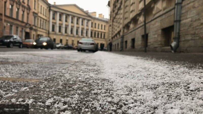 В Петербурге хотят закупить снегоуборочную технику на 3,5 млрд рублей