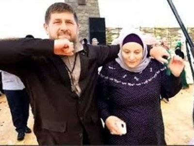 Кадыров станцевал на свадьбе племянника