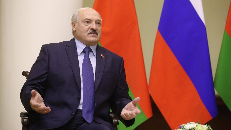 Лукашенко призвал объявить 2021 год в Белоруссии Годом народного единства