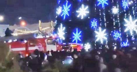 В Дербенте загорелась самая высокая новогодняя ёлка Северного Кавказа (видео)