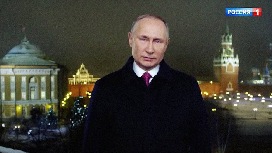 Телеканал объяснил обрезанное новогоднее обращение Путина техническим сбоем