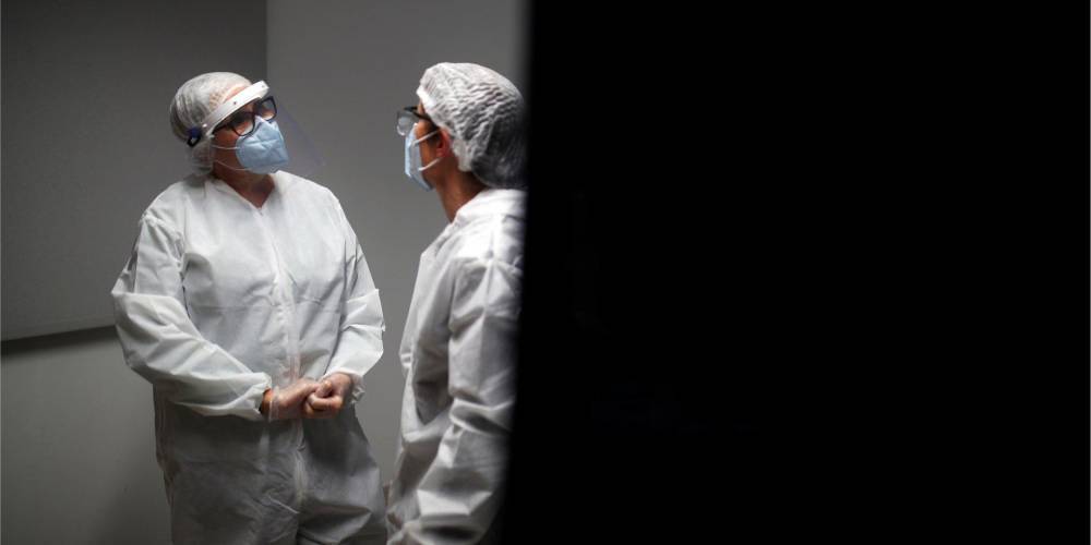 Франция усиливает карантин из-за усложнения ситуации с коронавирусом в регионах
