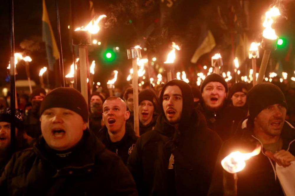 В Киеве состоялось факельное шествие к годовщине со дня рождения Бандеры. Фото