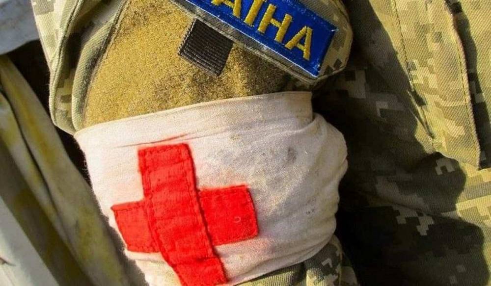 Медики ВСУ отказались помочь подорвавшемуся на украинской...