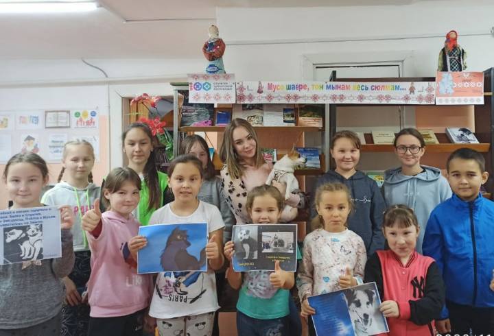 «Библиотечный Санта» из Выборга дарит книги сельским библиотекам по всей России