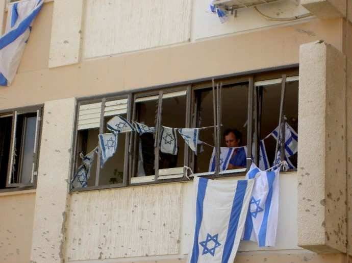 Истребители и беспилотник ВВС Израиля вторглись в воздушное пространство Ливана