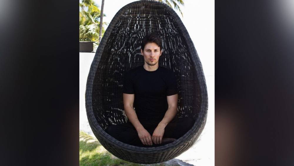 Дуров заявил, что Apple препятствует свободному обмену информацией
