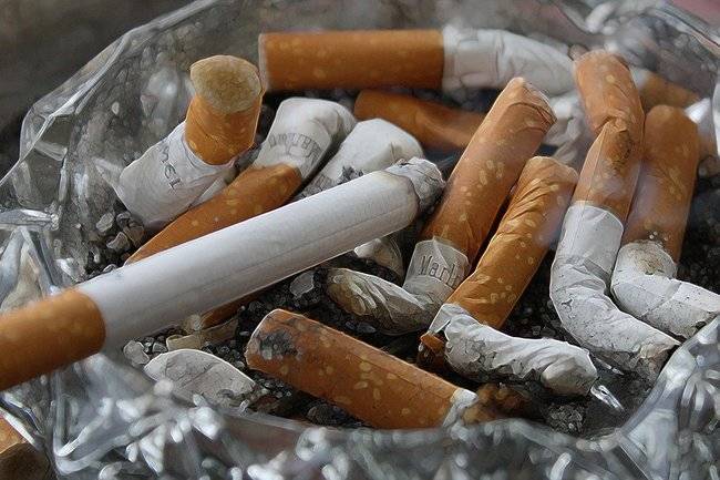 МЧС и Минздрав придумали, как сделать сигареты еще дороже