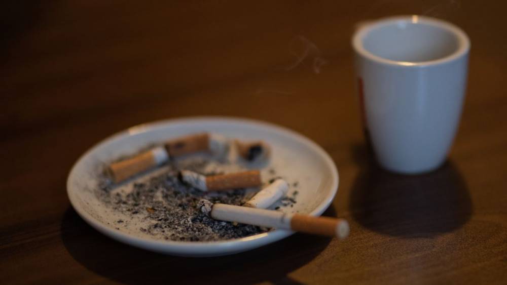 В МЧС предложили ввести новое требование к сигаретам