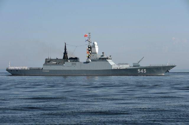 Отряд кораблей Балтийского флота вошел в сирийский порт Тартус