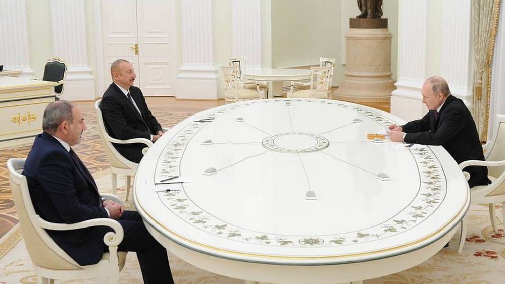 В Москве начались трёхсторонние переговоры по Карабаху между Путиным, Пашиняном и Алиевым
