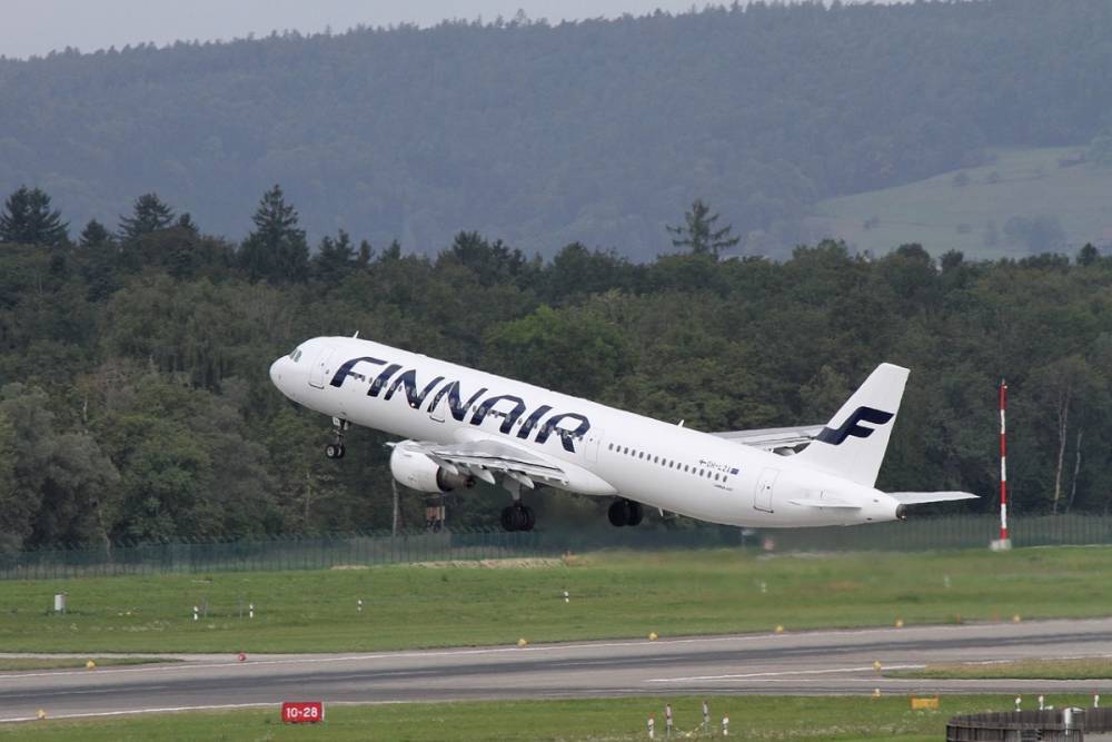 Finnair в январе возобновит полеты в Петербург