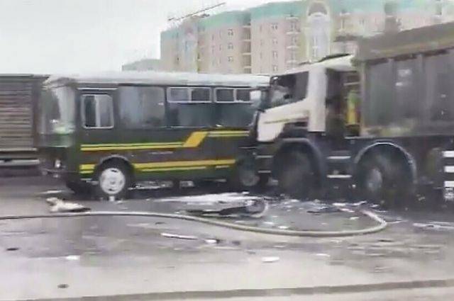 В Подмосковье произошло смертельное ДТП с участием пяти автобусов