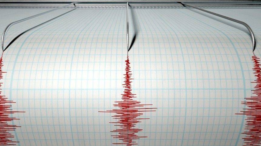 Видео: После землетрясения в домах в Иркутской области появились трещины