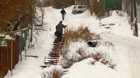 Пензенцы пожаловались на скользкую лестницу на улице Лескова