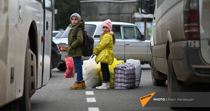 Более 48 тысяч граждан вернулись в Нагорный Карабах – Минобороны России
