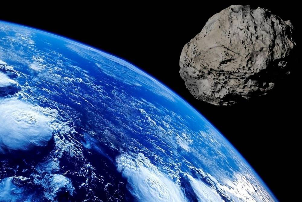 Видео взрыва метеорита над Камчаткой появилось в интернете