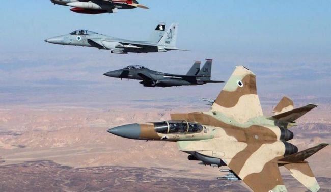 AFP: Израиль за ночь совершил более 18 авиаударов в Сирии