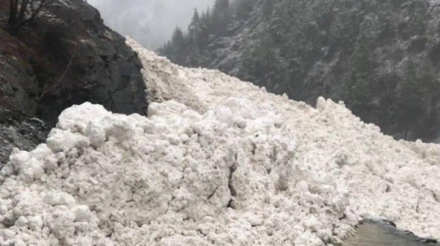 Опасную лавину прогнозируют в пяти районах Сахалина