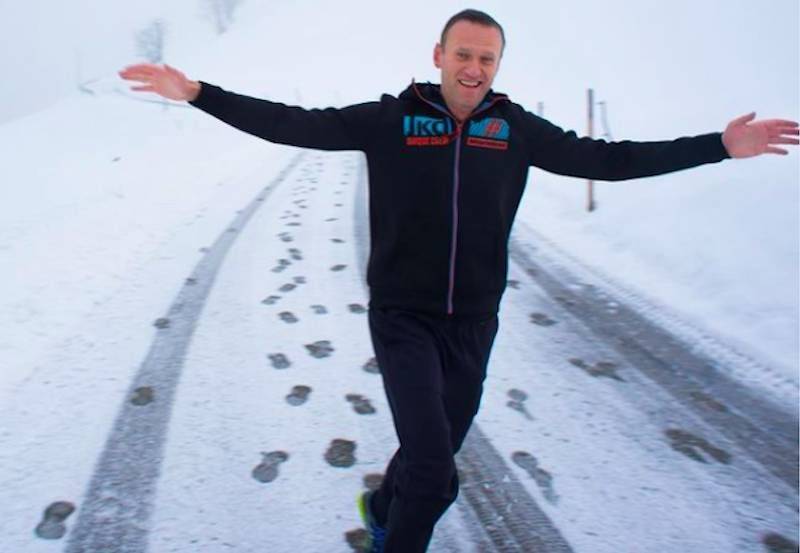 «Встречайте!»: Навальный купил авиабилет из Германии в Москву