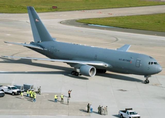 Вооружение продолжается: ВВС США купят у Boeing очередные самолеты-заправщики KC-46A