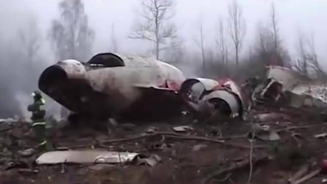 В МИД оценили требования вернуть обломки самолета Качиньского