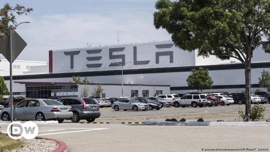 В Tesla сообщили о рекорде по поставкам электромобилей в 2020 году