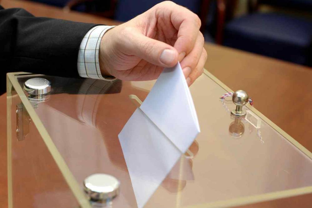Политолог предсказал результаты парламентских выборов