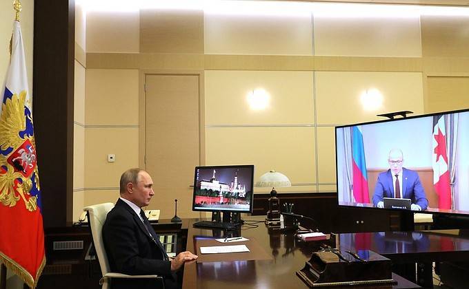 Рабочая встреча с главой Удмуртии Александром Бречаловым