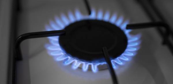 "Вопреки договоренностям с МВФ": Эксперт - о госрегулировании цен на газ