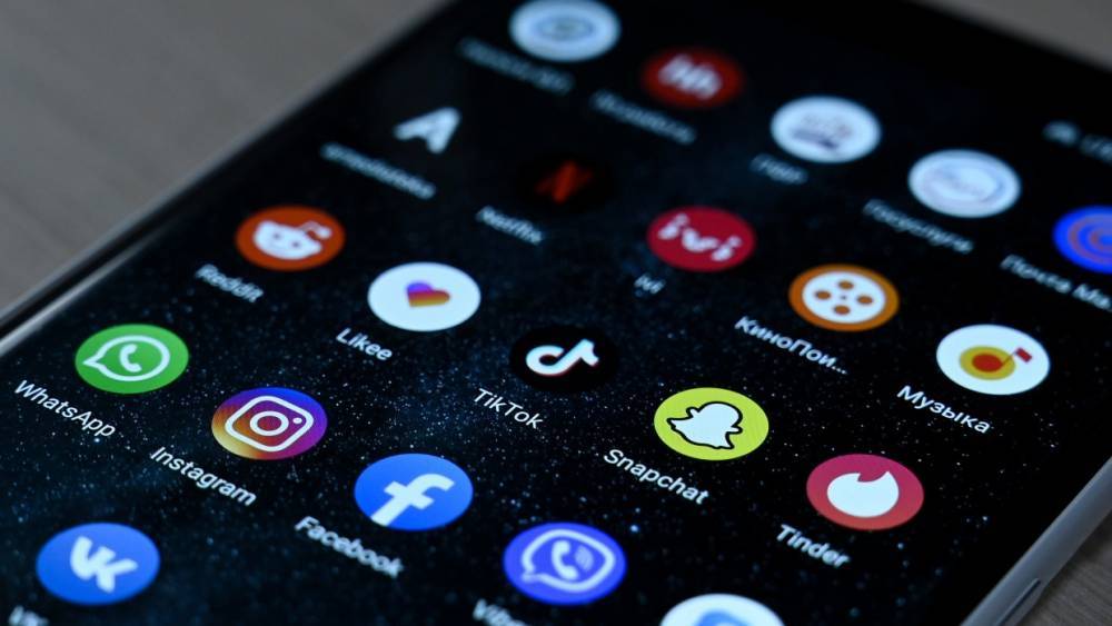 Польша запретит соцсетям блокировать аккаунты, не нарушившие закон