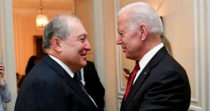 Пашинян ждет нового президента США: политтехнолог об "иллюзиях" премьера по Карабаху