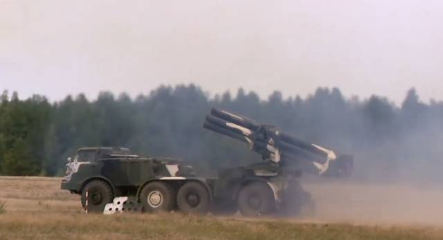 На полигоне в Крыму артиллерия ВС РФ отрабатывает управление ракетными ударами