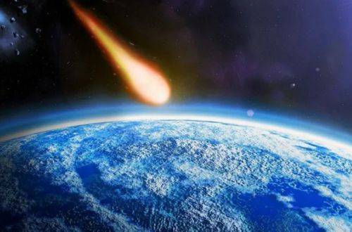 Взрыв метеорита над Россией попал на ВИДЕО
