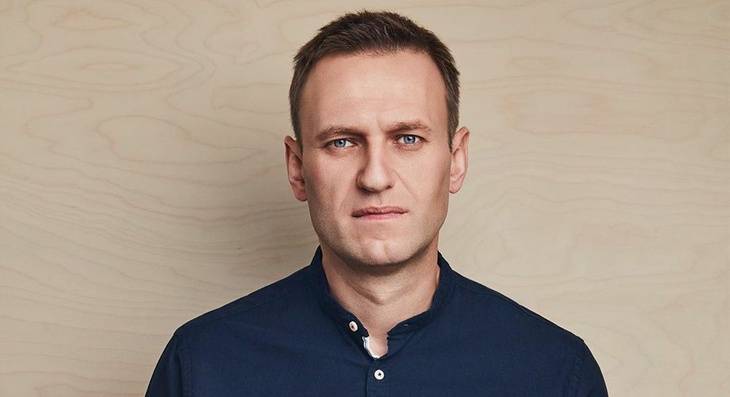 Политик Алексей Навальный 17 января собирается вернуться в Москву